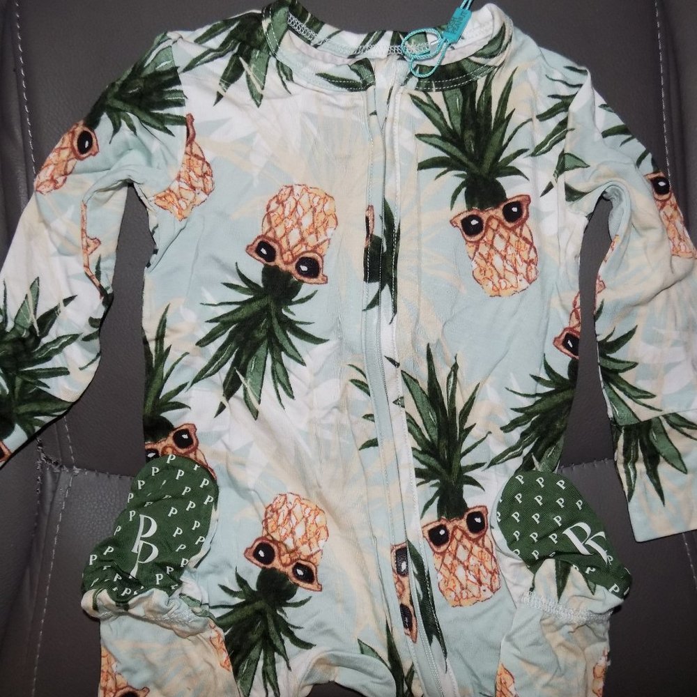 POSH PEANUT MADDOX FOOTIE ZIPPERED ONE PIECE NEW - Picture 2 of 3